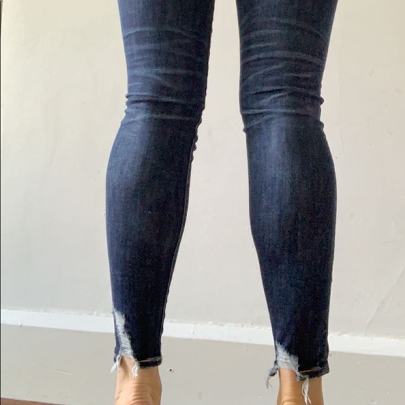 Distressed AE jeans - Picture 3 of 4